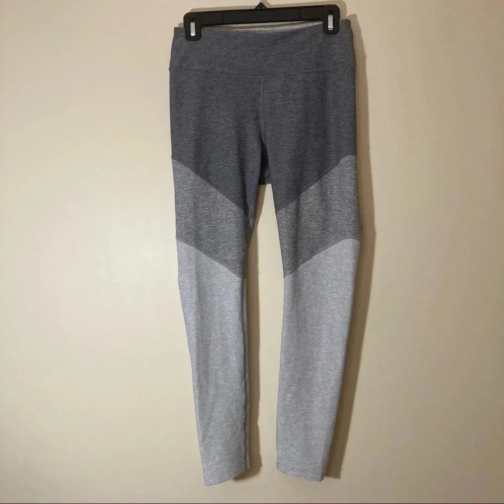 Outdoor Voices grey leggings